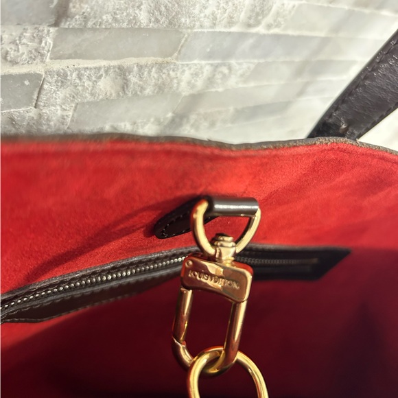 Louis Vuitton LV Tote Bag
Hampstead MM Brown Damier - Picture 11 of 17